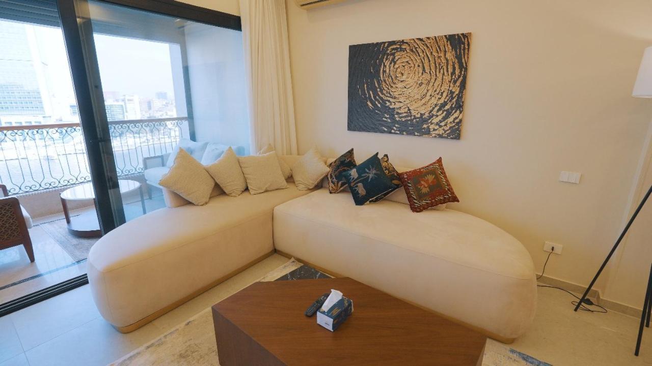 Nile Luxury Apartment *